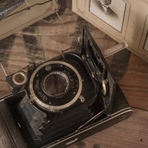 LearnOnline Self-study IGCSE History - old camera and photo album